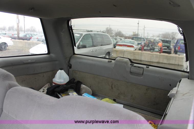 image for item E3160 1996 Chevrolet Blazer LS