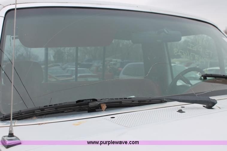 image for item E3167 1993 Ford F250 XLT pickup truck