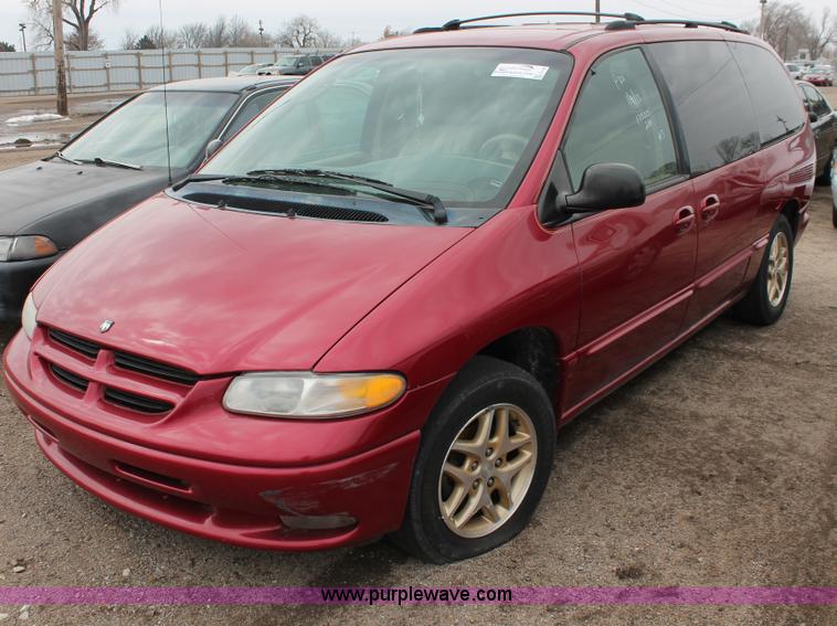 image for item E3168 1998 Dodge Grand Caravan