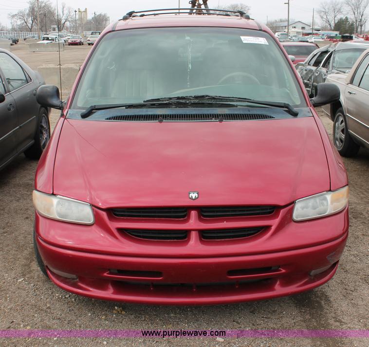 image for item E3168 1998 Dodge Grand Caravan
