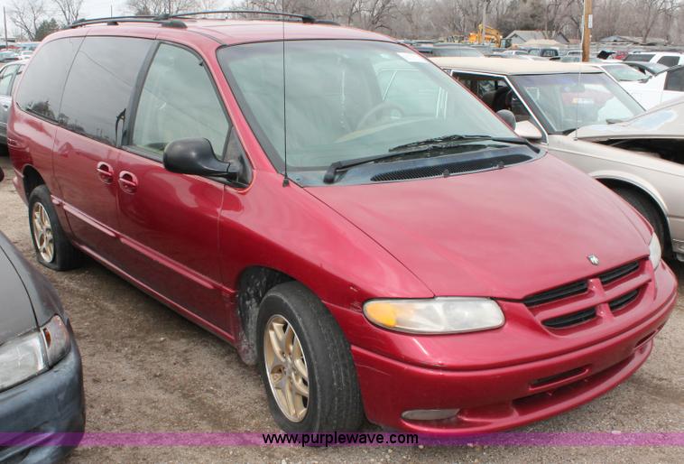 image for item E3168 1998 Dodge Grand Caravan