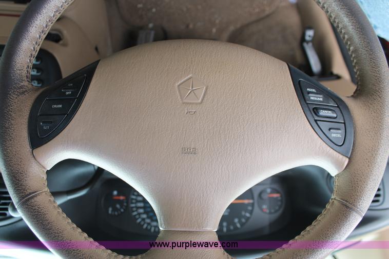 image for item E3168 1998 Dodge Grand Caravan