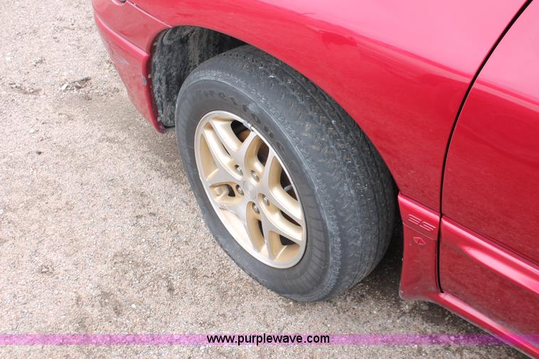 image for item E3168 1998 Dodge Grand Caravan