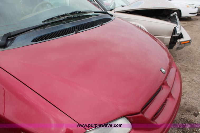 image for item E3168 1998 Dodge Grand Caravan