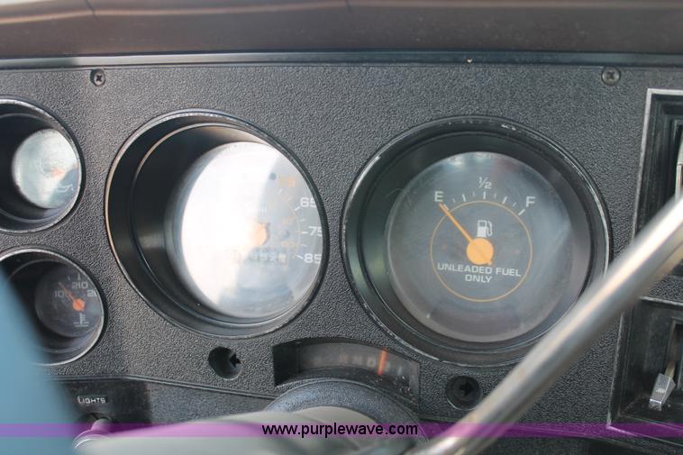 image for item E3170 1986 Chevrolet Custom Deluxe 10 pickup truck