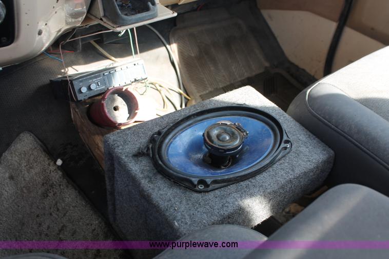 image for item E3170 1986 Chevrolet Custom Deluxe 10 pickup truck