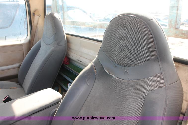 image for item E3170 1986 Chevrolet Custom Deluxe 10 pickup truck