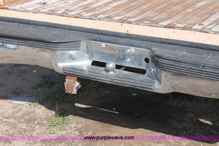image for item E3170 1986 Chevrolet Custom Deluxe 10 pickup truck