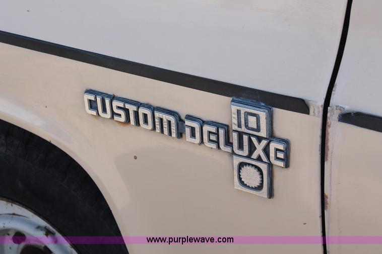 image for item E3170 1986 Chevrolet Custom Deluxe 10 pickup truck