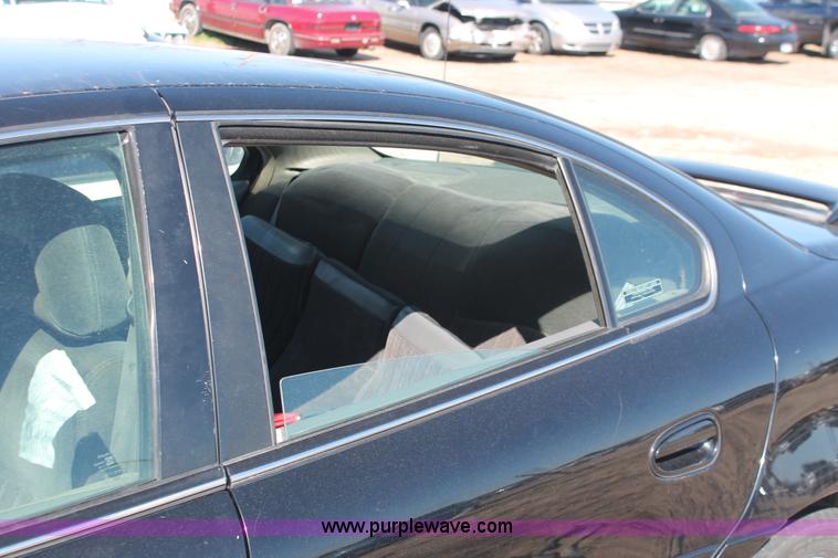 image for item E3171 1999 Pontiac Grand AM SE