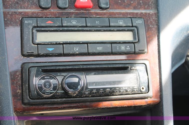 image for item E3172 1998 Mercedes Benz C280