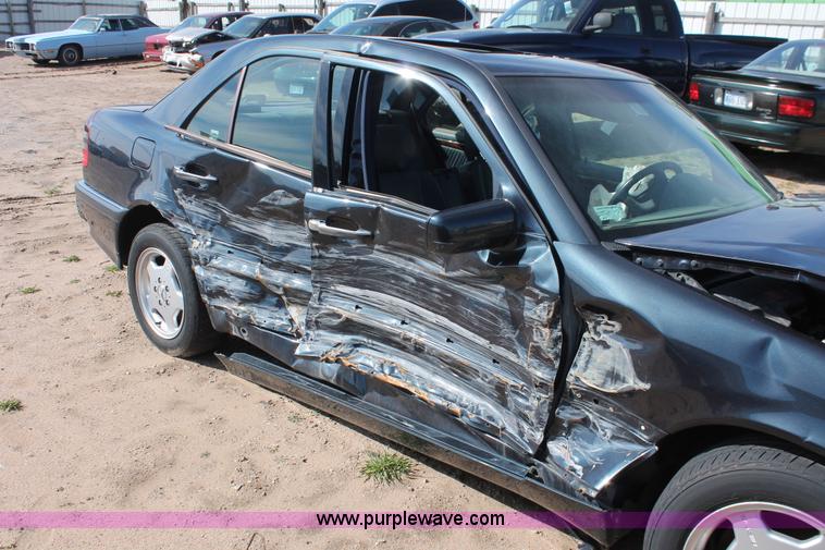 image for item E3172 1998 Mercedes Benz C280