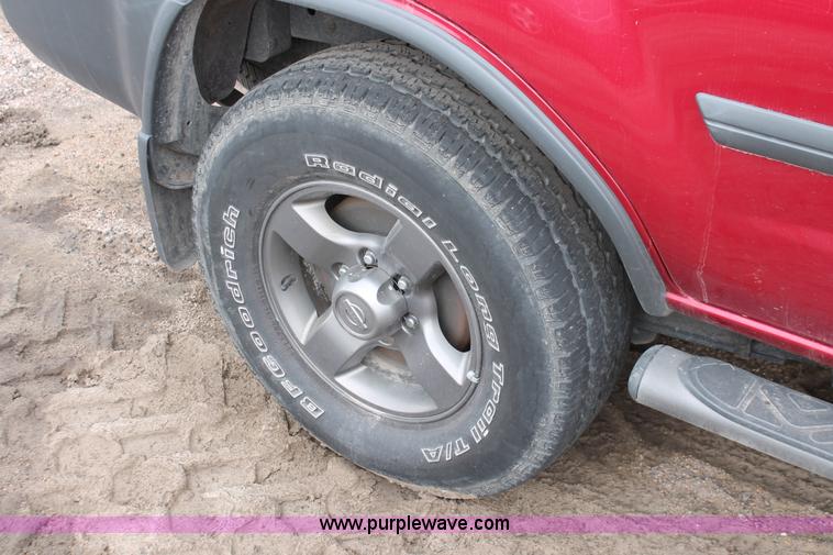 image for item E3176 2002 Nissan Xterra SE