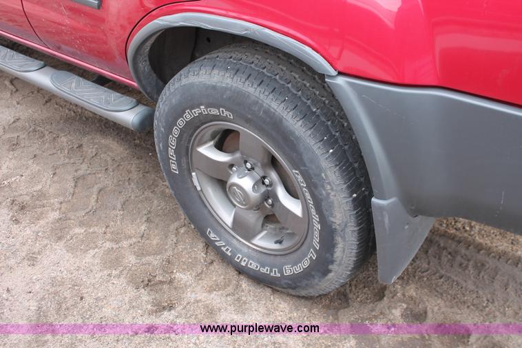 image for item E3176 2002 Nissan Xterra SE