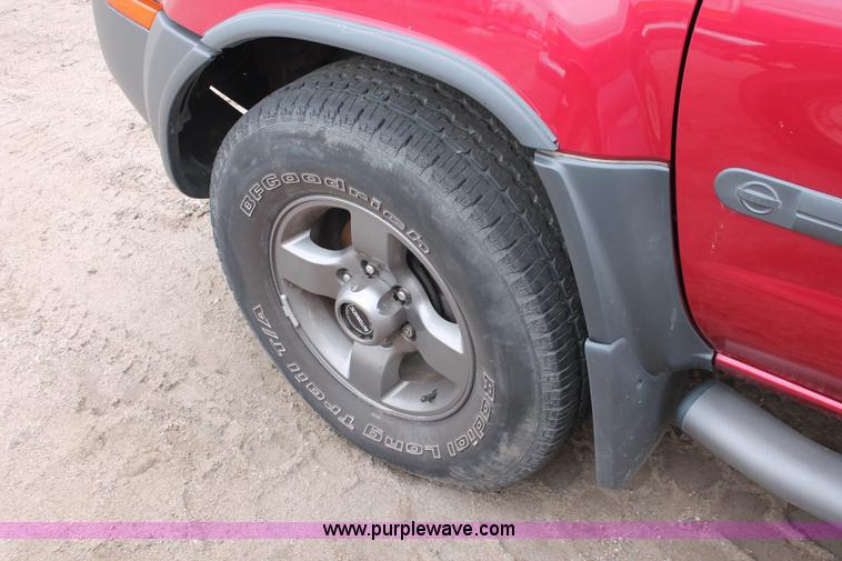 image for item E3176 2002 Nissan Xterra SE