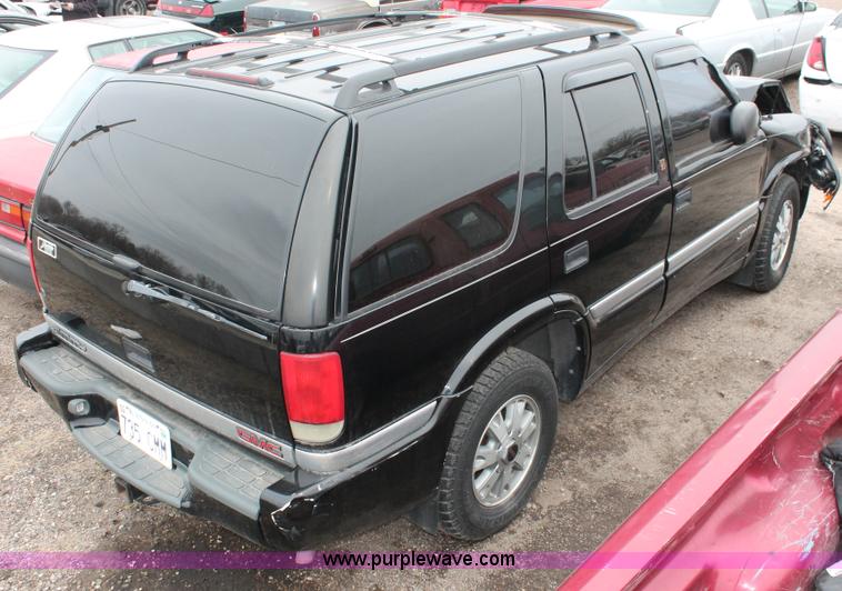 image for item E3178 1999 GMC Jimmy SLT
