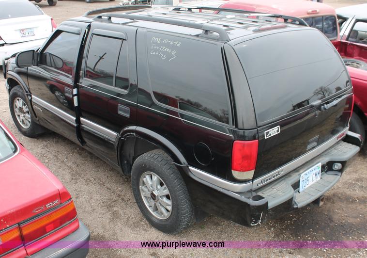 image for item E3178 1999 GMC Jimmy SLT