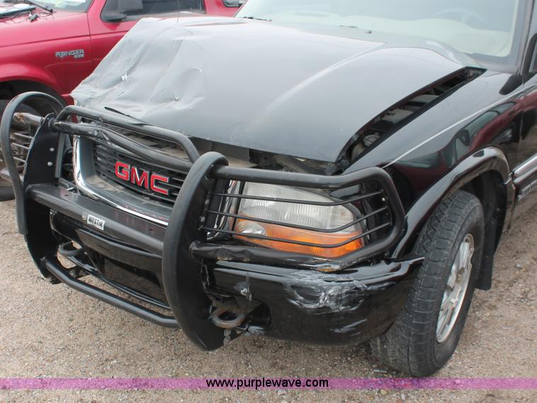 image for item E3178 1999 GMC Jimmy SLT