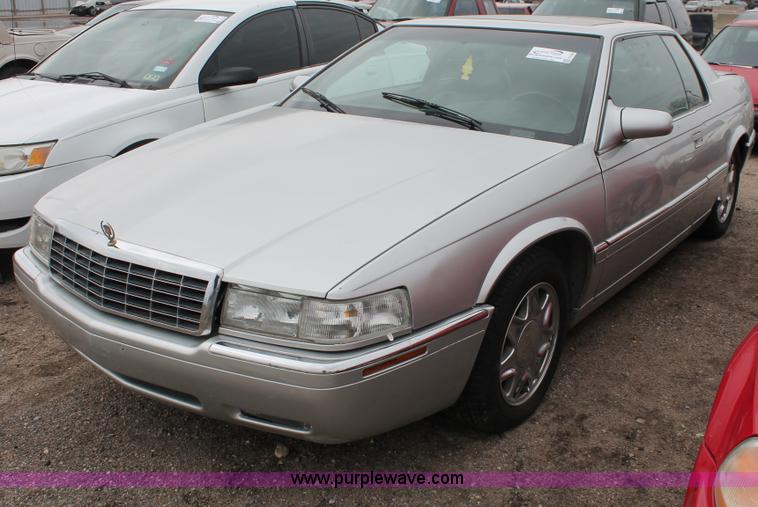 image for item E3186 2001 Cadillac Eldorado ESC