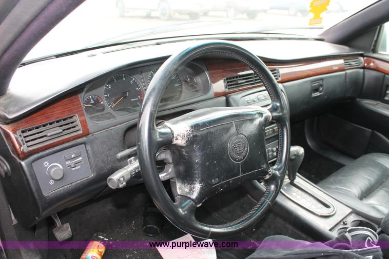 image for item E3186 2001 Cadillac Eldorado ESC