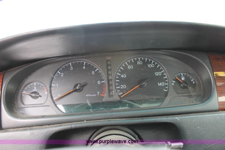 image for item E3186 2001 Cadillac Eldorado ESC