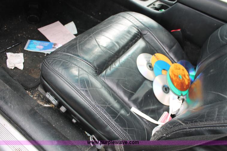 image for item E3186 2001 Cadillac Eldorado ESC