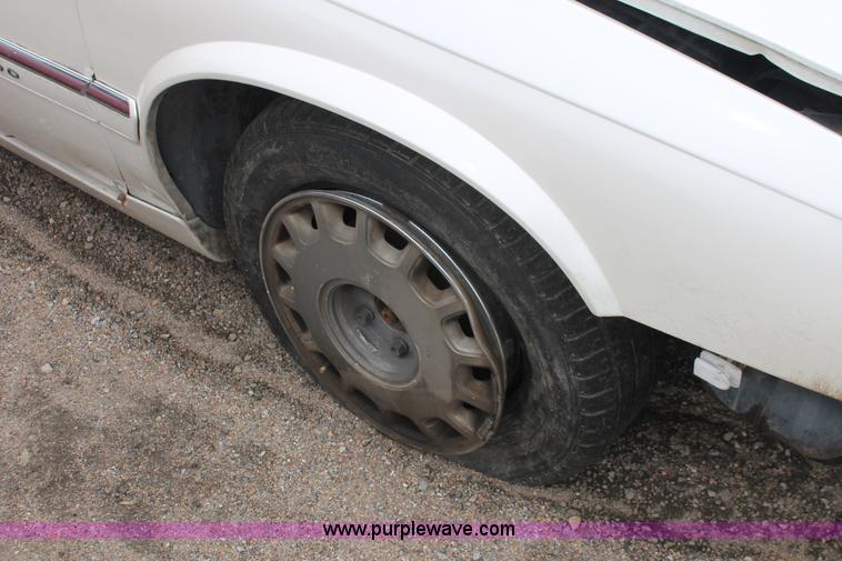 image for item E3187 1996 Cadillac Eldorado