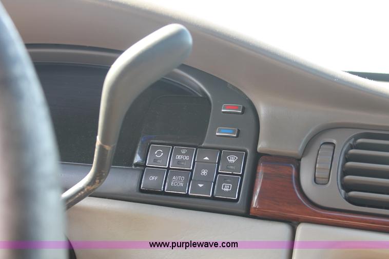 image for item E3191 1997 Cadillac DeVille