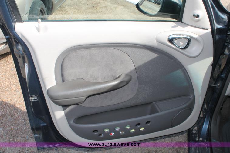 image for item E3192 2002 Chrysler PT Cruiser