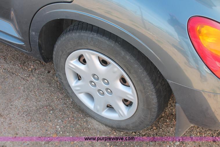 image for item E3192 2002 Chrysler PT Cruiser