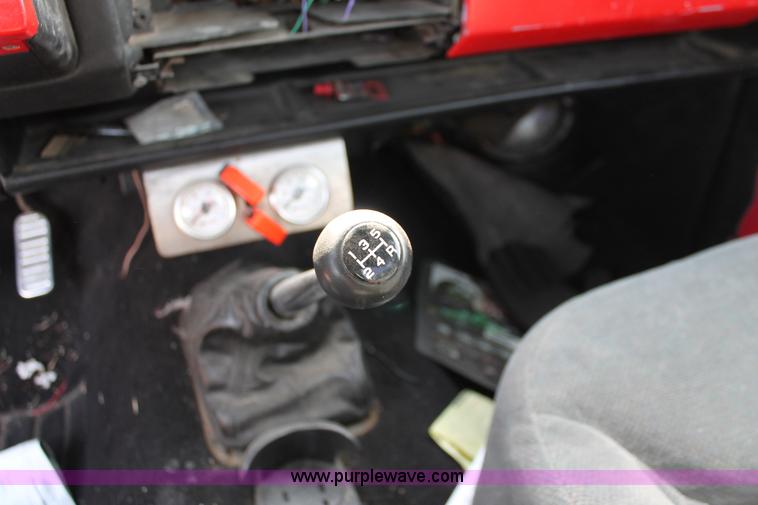 image for item E3196 1988 Chevrolet S10 pickup truck