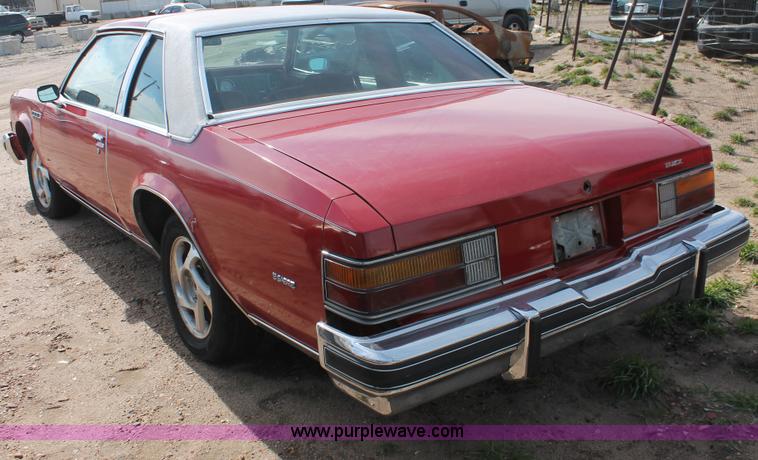 image for item E3197 1977 Buick LeSabre Landau