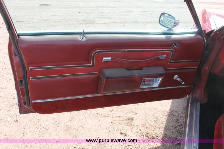 image for item E3197 1977 Buick LeSabre Landau