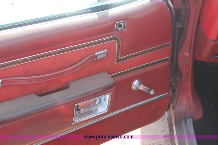 image for item E3197 1977 Buick LeSabre Landau