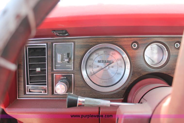 image for item E3197 1977 Buick LeSabre Landau