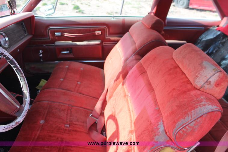 image for item E3197 1977 Buick LeSabre Landau