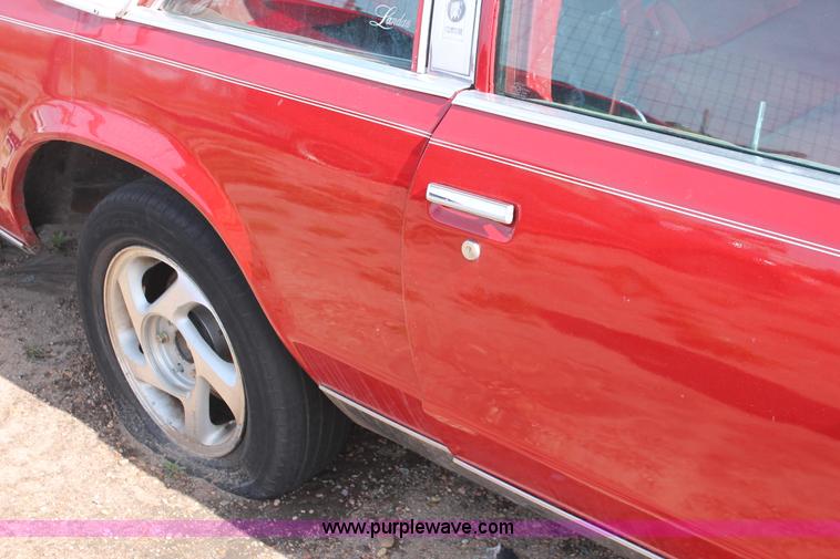 image for item E3197 1977 Buick LeSabre Landau
