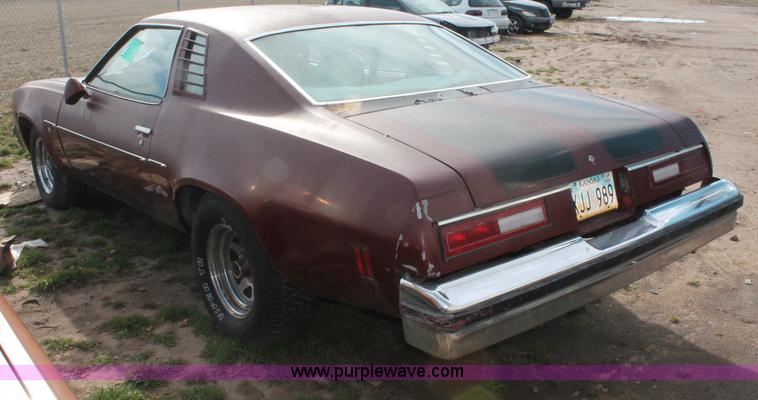 image for item E3198 1976 Chevrolet Laguna S3