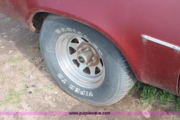 image for item E3198 1976 Chevrolet Laguna S3