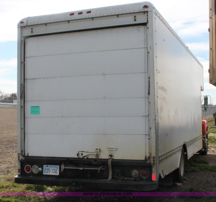 image for item E3200 1993 GMC TopKick SLE Lo Pro box truck