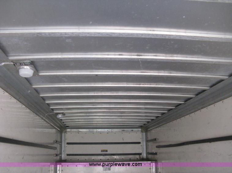 image for item E3200 1993 GMC TopKick SLE Lo Pro box truck