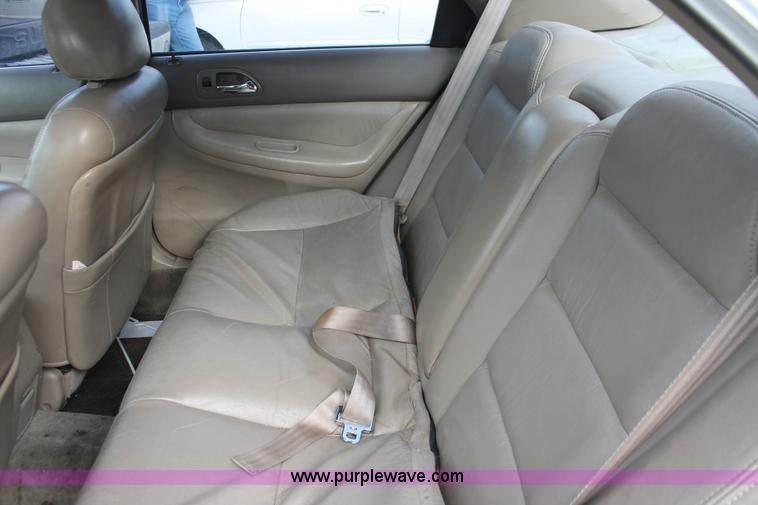 image for item E3205 1997 Honda Accord EX