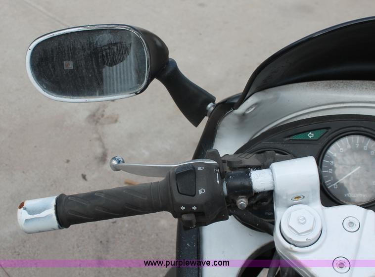 image for item E3207 1996 Suzuki GSX600F motorcycle