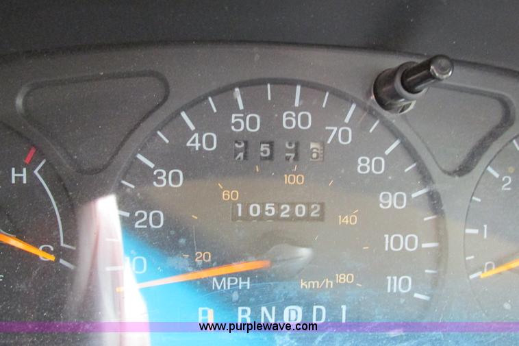 image for item F8593 1997 Ford Taurus GL