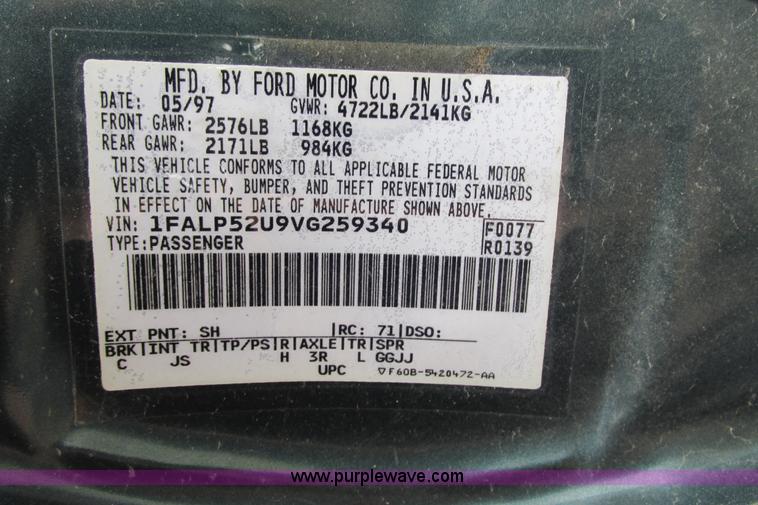 image for item F8593 1997 Ford Taurus GL