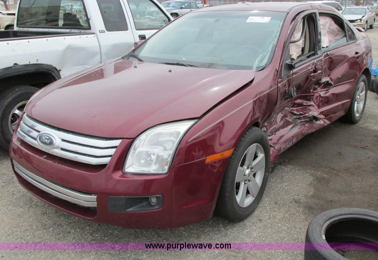 image for item F8594 2007 Ford Fusion SE