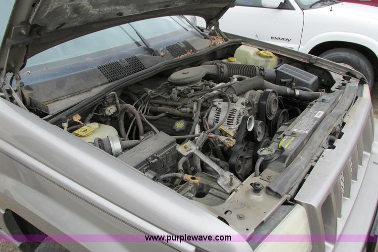 image for item F8596 1998 Jeep Grand Cherokee Limited SUV