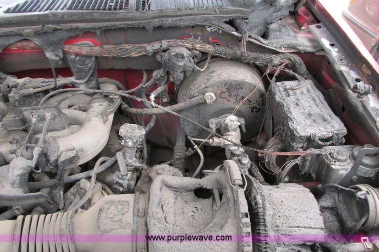 image for item F8597 2000 Ford F150 XLT SuperCab pickup truck