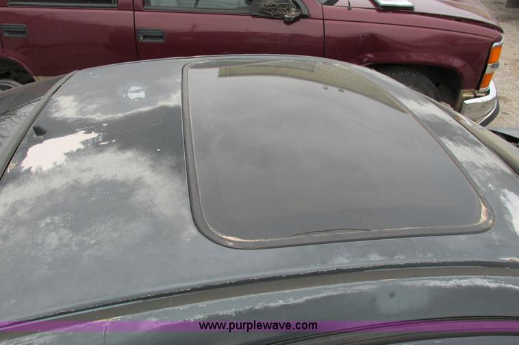 image for item F8600 1995 Acura Integra LS Special