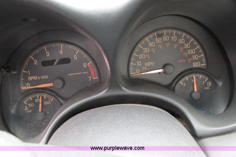 image for item F8602 1999 Pontiac Grand AM SE